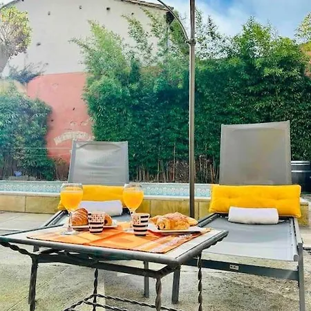 Prázdninový dům « cote Jardin » Central/piscine/jacuzzi/parking
