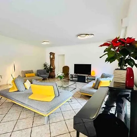 Prázdninový dům « cote Jardin » Central/piscine/jacuzzi/parking
