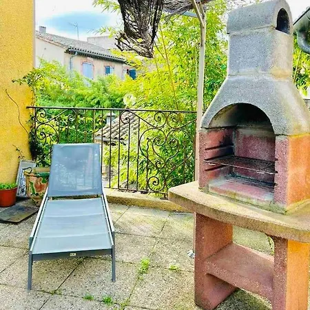 « cote Jardin » Central/piscine/jacuzzi/parking * Carcassonne